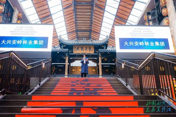 ce64cc781f514ee3b4cc7a8442527ea6