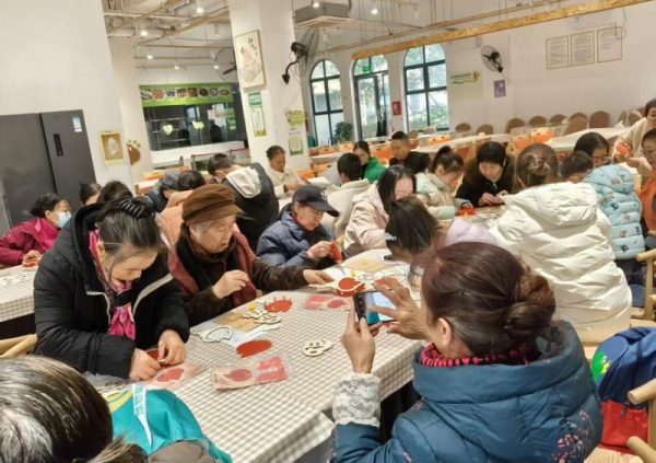 传承红色基因 厚植家国情怀——师大社区开展爱国教育活动