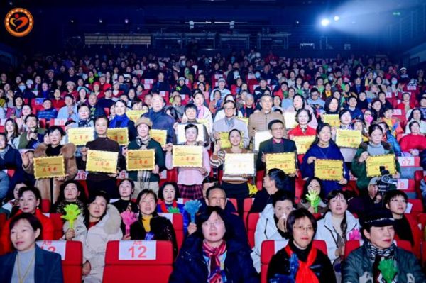 417e60a696648d7cc3c0eadfdf6f34ff